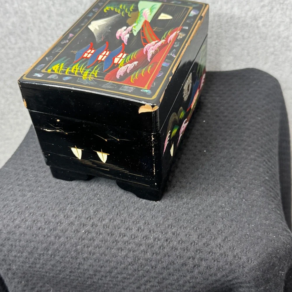 Vintage Japanese Lacquer Music Box Abalone Shell Inlay Blue Velvet Lined Mt Fugi